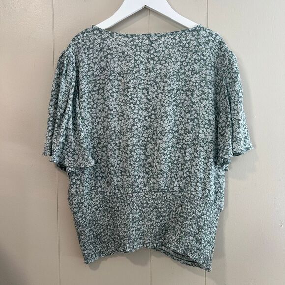 Mason & Belle Green Floral Tie Front Smocked Blouse Women’s Size Large - Picture 2 of 7